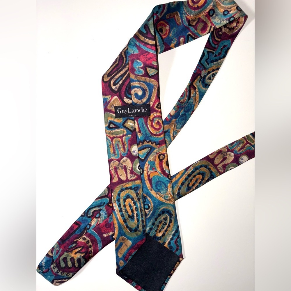 Guy Laroche Paris  Colorful Abstract Pattern Tie